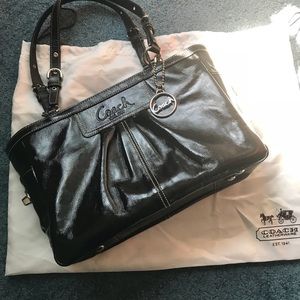 Coach gallery black patent leather tote bag